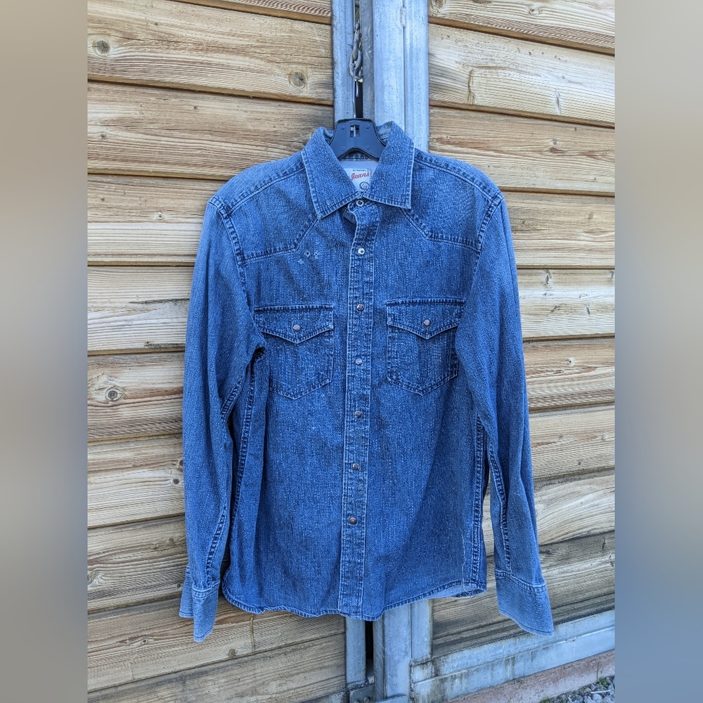 Gap Denim Shirt, Men's Snap Shirt, Size Medium